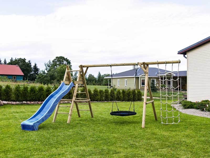 Parque infantil de madera Kalev - 470x200x230 cm 3 Parque infantil de madera Kalev - 470x200x230 cm - Imagen 2