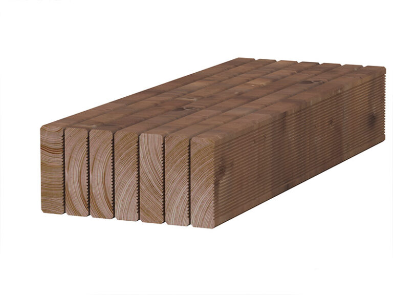 suelo de madera tratado en autoclave para pergola micasademadera