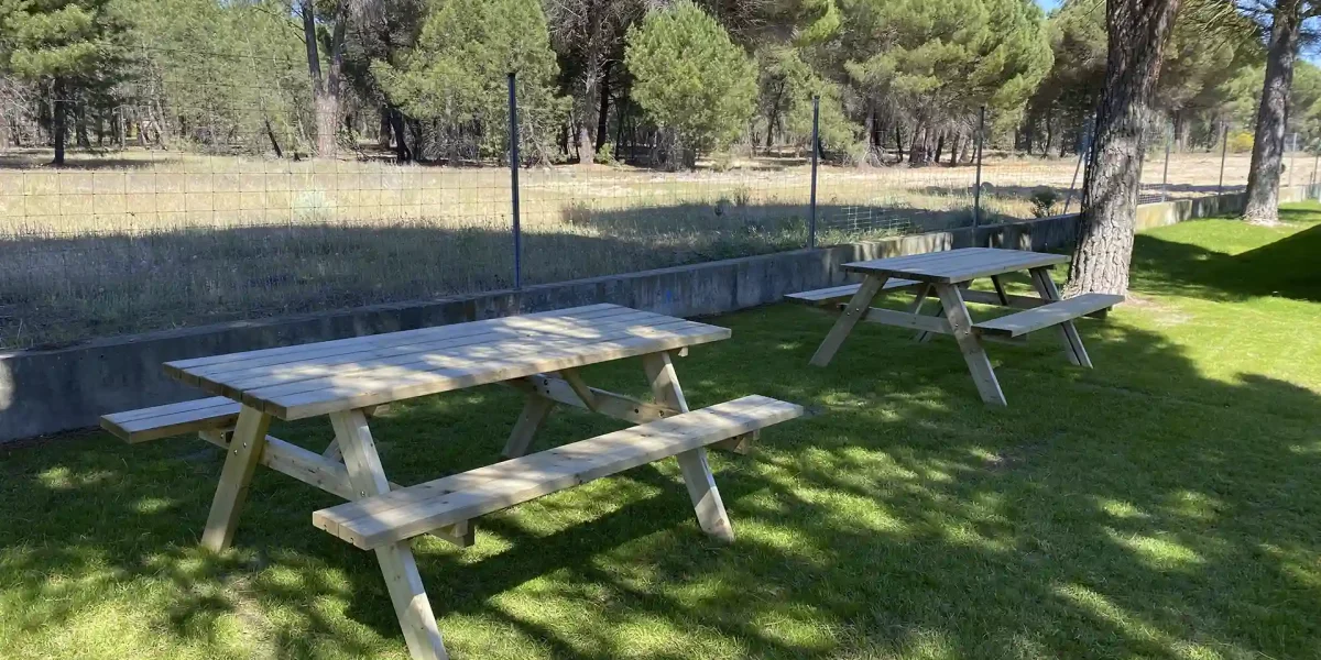 mesas de picnic de madera tratadas para exterior micasademadera oferta (1)